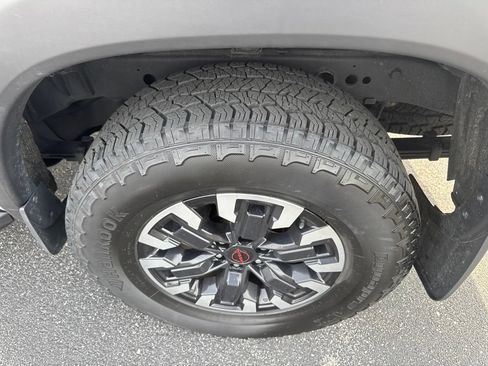 Used 2024 Nissan Frontier PRO-4X w/ Off-Road Protection Package AWD/4WD image 8