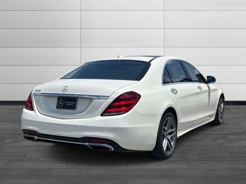 Used 2018 Mercedes-Benz S 560 Sedan image 3