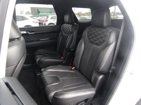 Used 2021 Hyundai Palisade Calligraphy image 22