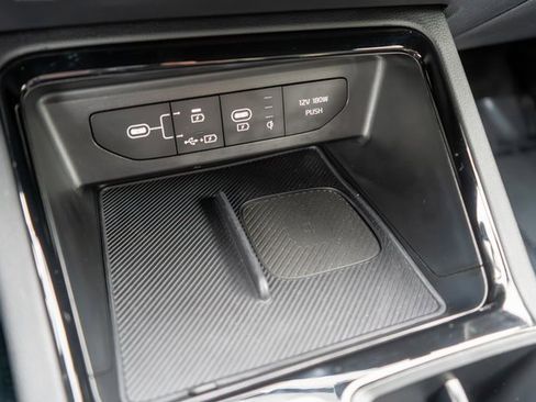 Used 2025 Kia K5 GT-Line w/ GT-Line Premium Package image 33