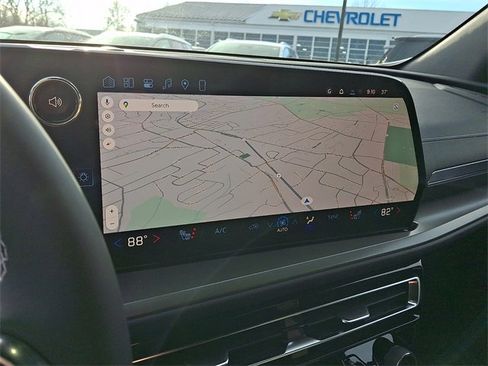 New 2026 Chevrolet Traverse LT w/ LPO, Floor Liner Package image 11