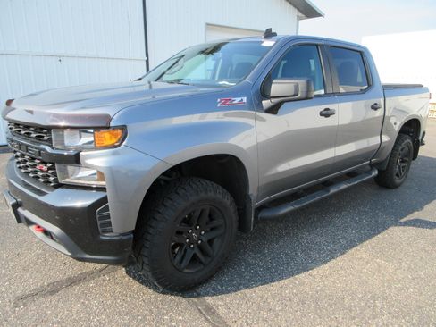 Certified 2019 Chevrolet Silverado 1500 Custom Trail Boss w/ Custom Convenience Package AWD/4WD image 1