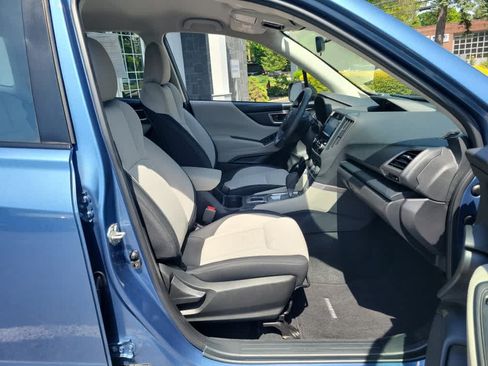Used 2023 Subaru Forester AWD/4WD image 23