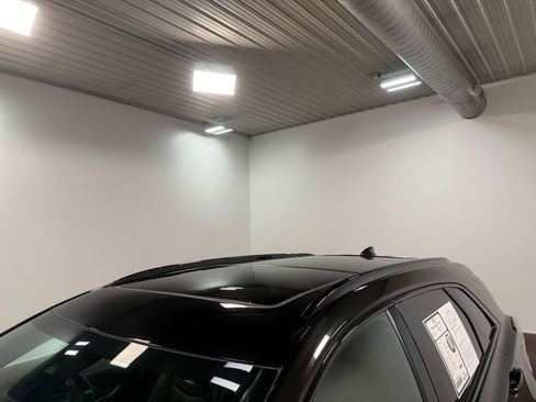 Used 2024 Cadillac XT5 Sportv image 42