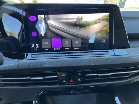 Used 2024 Volkswagen GTI SE image 41