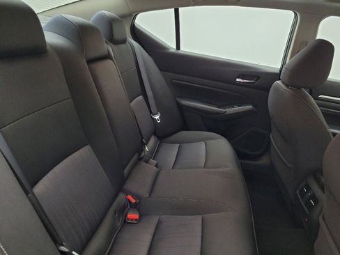 Used 2019 Nissan Altima 2.5 SV AWD/4WD image 19
