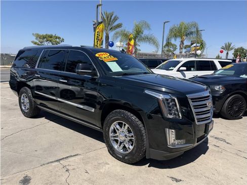 Used 2015 Cadillac Escalade ESV Platinum AWD/4WD image 59