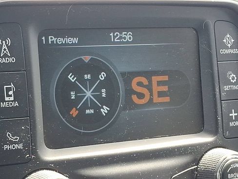 Used 2019 RAM 1500 Express AWD/4WD image 16