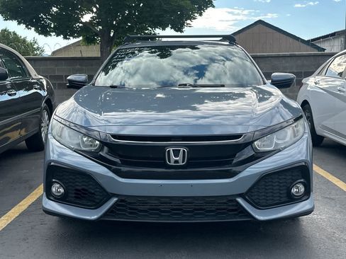 Used 2018 Honda Civic EX image 2