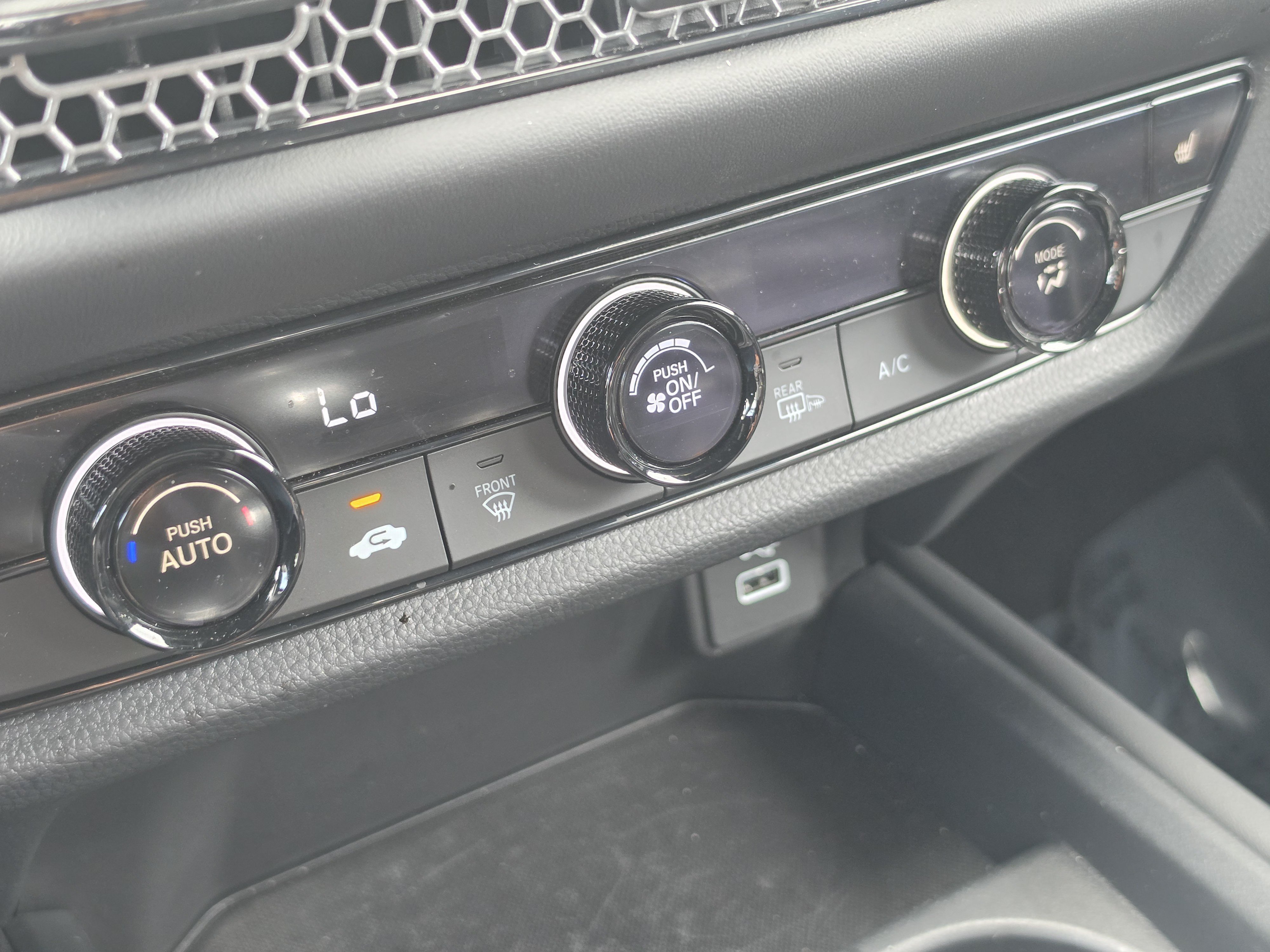 Certified 2024 Honda HR-V Sport image 27