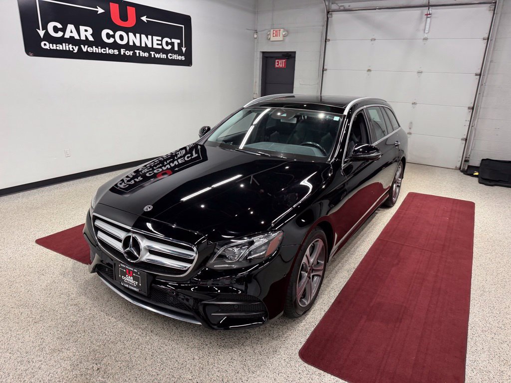 Used 2019 Mercedes-Benz E 450 4MATIC Wagon w/ Premium Package image 4