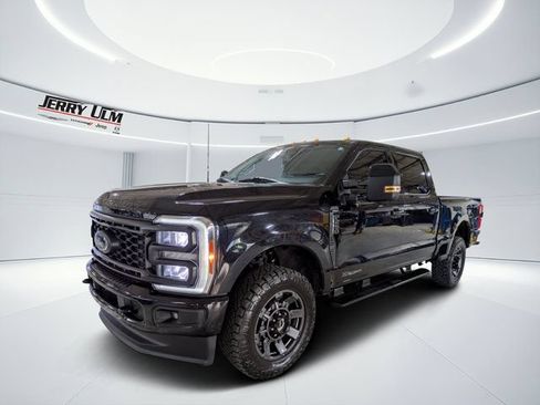 Used 2023 Ford F250 Lariat w/ Sport Appearance Package AWD/4WD image 7
