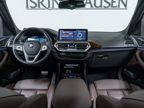 Certified 2024 BMW X3 xDrive30i w/ Premium Package image 15