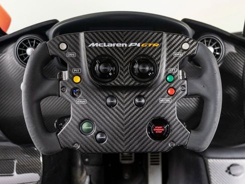 Used 2015 McLaren P1 image 14