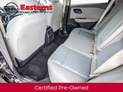 Used 2023 Nissan Rogue SV image 29