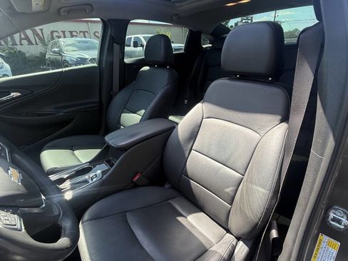 Used 2020 Chevrolet Malibu Premier FWD image 13