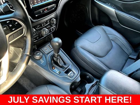 Used 2020 Jeep Cherokee High Altitude AWD/4WD image 22