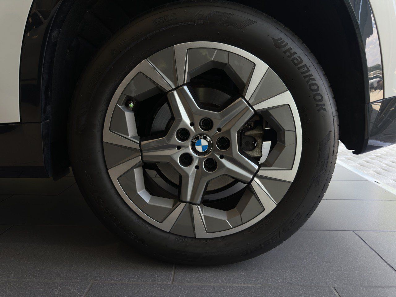 Used 2024 BMW X1 xDrive28i w/ Technology Package AWD/4WD image 30