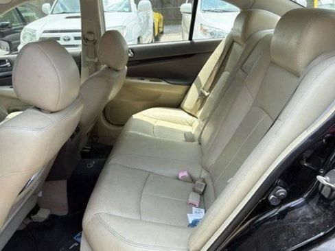 Used 2011 INFINITI G37 Journey w/ Premium Pkg RWD image 10