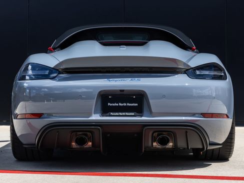 Certified 2025 Porsche 718 Boxster Spyder RS RWD image 10