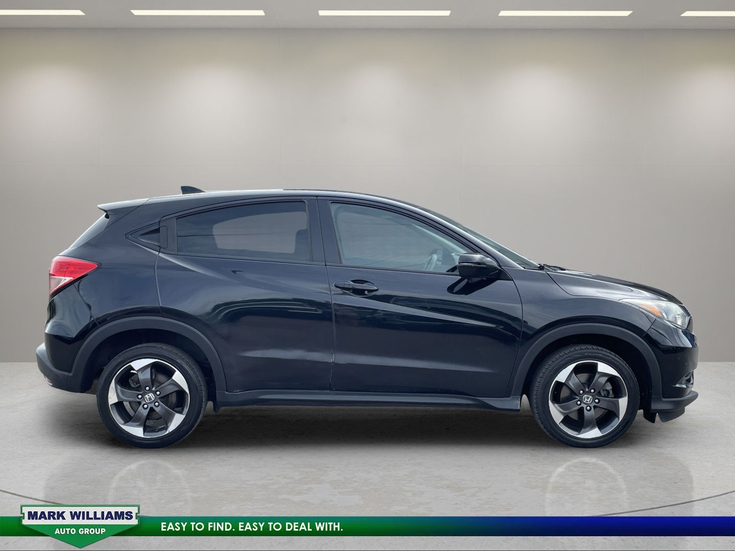 Used 2018 Honda HR-V EX image 3