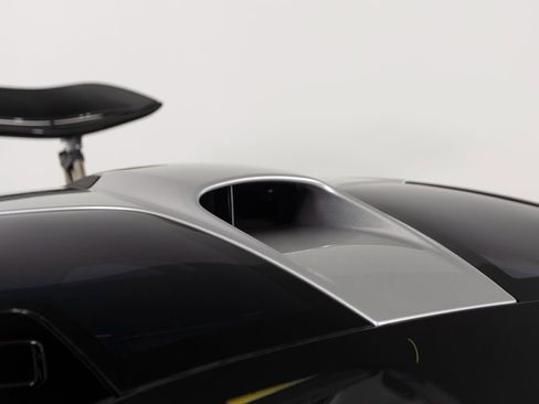 Used 2014 McLaren P1 image 61