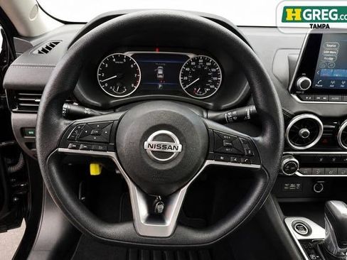 Used 2023 Nissan Sentra SV FWD image 14