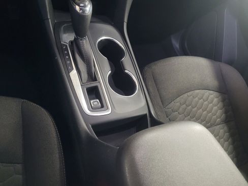 Used 2020 Chevrolet Equinox LT FWD image 26
