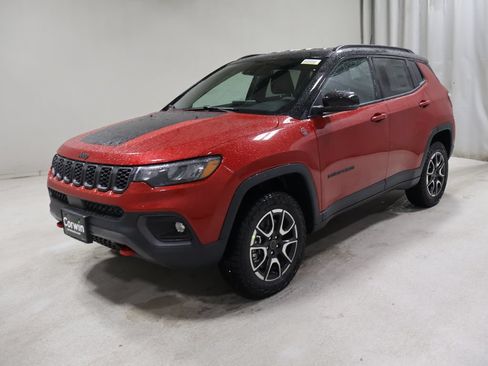 New 2026 Jeep Compass Trailhawk AWD/4WD image 3