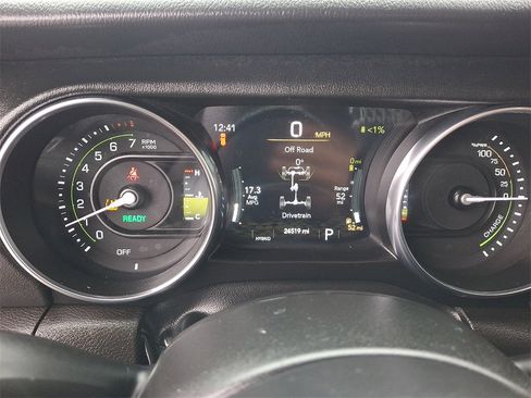 Used 2023 Jeep Wrangler Unlimited Sahara image 22