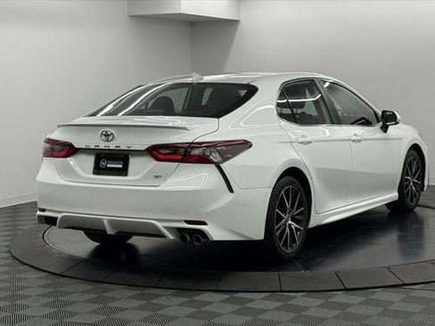 Certified 2023 Toyota Camry SE image 6
