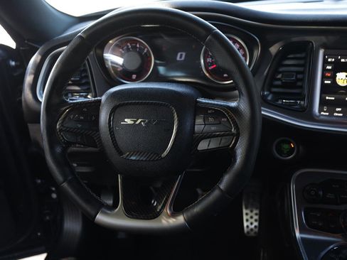 Used 2019 Dodge Challenger R/T Scat Pack RWD image 9