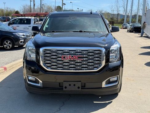 Used 2018 GMC Yukon Denali w/ Enhanced Security Package image 3
