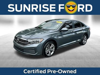 Used 2022 Volkswagen Jetta SE