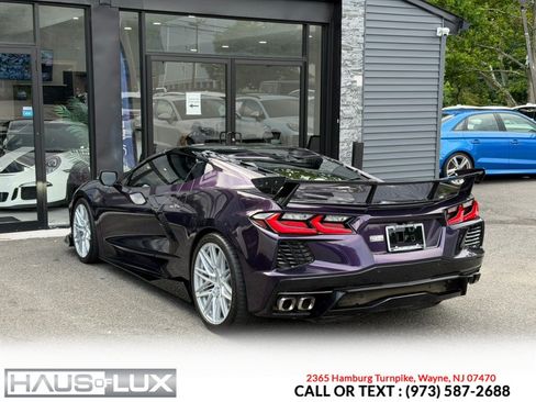 Used 2021 Chevrolet Corvette Stingray Premium Cpe w/ Z51 Performance Package RWD image 22
