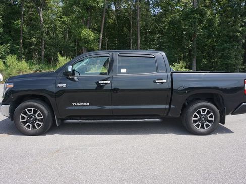 Used 2020 Toyota Tundra Limited w/ Limited Premium Package AWD/4WD image 17