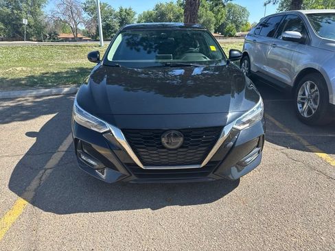 Used 2021 Nissan Sentra SR FWD image 2