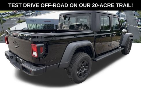 New 2026 Jeep Gladiator Sport image 4