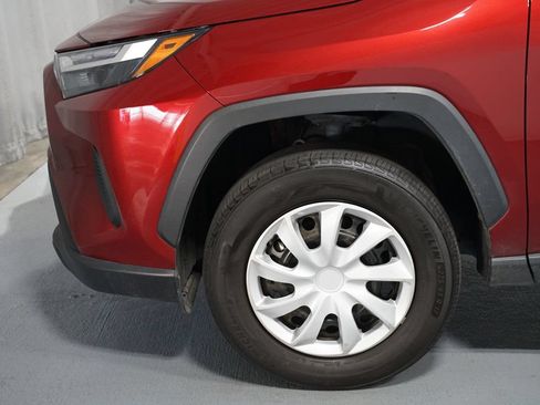 Used 2025 Toyota RAV4 LE FWD image 5