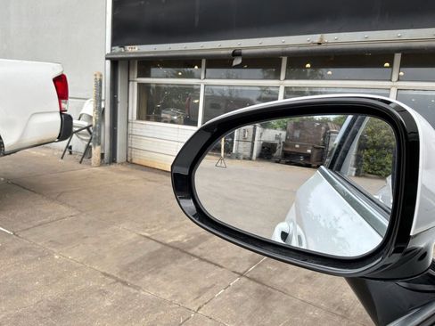 Used 2025 Hyundai Sonata SEL FWD image 17