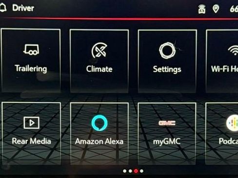 Used 2021 GMC Yukon XL Denali w/ Denali Premium Package image 38