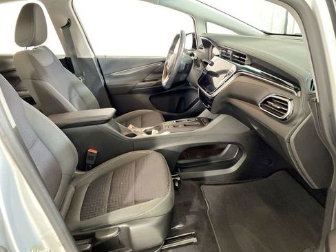 Used 2023 Chevrolet Bolt LT image 35