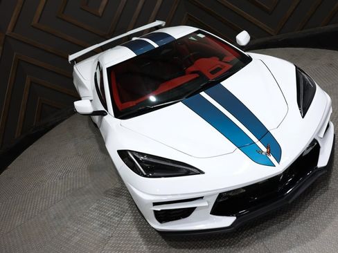 Used 2024 Chevrolet Corvette Stingray Premium Conv w/ Z51 Performance Package image 13