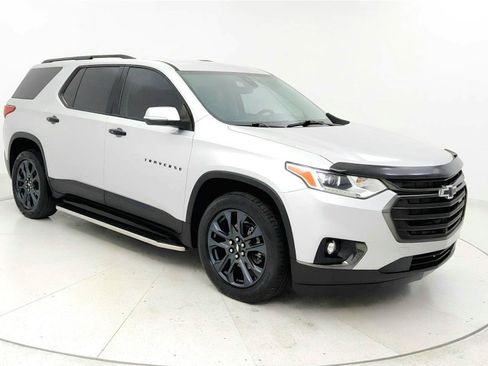 Used 2021 Chevrolet Traverse RS FWD image 7