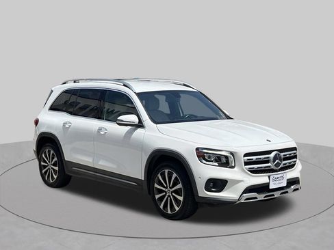 Used 2021 Mercedes-Benz GLB 250 image 7