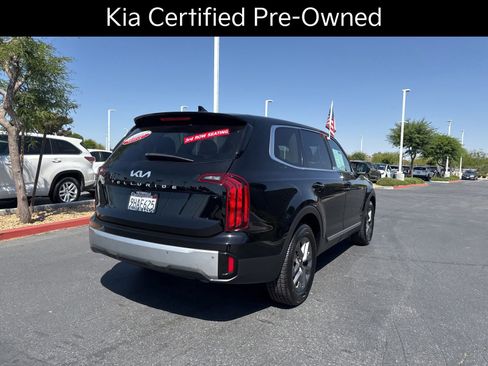 Used 2024 Kia Telluride LX FWD image 7
