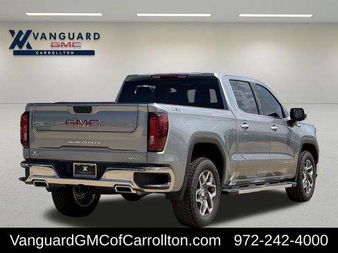 New 2026 GMC Sierra 1500 SLT AWD/4WD image 3