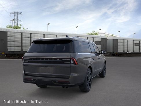 New 2026 Lincoln Navigator L Black Label AWD/4WD image 8