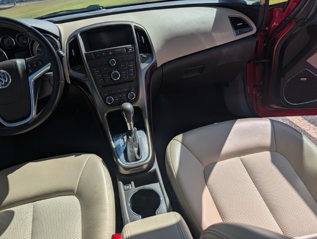 Used 2014 Buick Verano Convenience FWD image 14