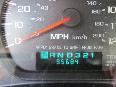 Used 2005 Chevrolet Impala w/ Preferred Equipment Group image 20